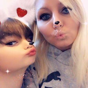 Meet your Posher, Nina